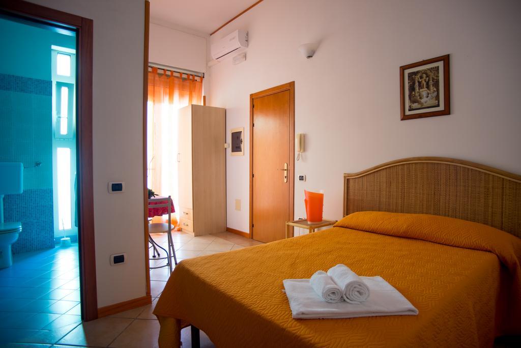 Hotel Residence Lupiae Lecce Eksteriør billede