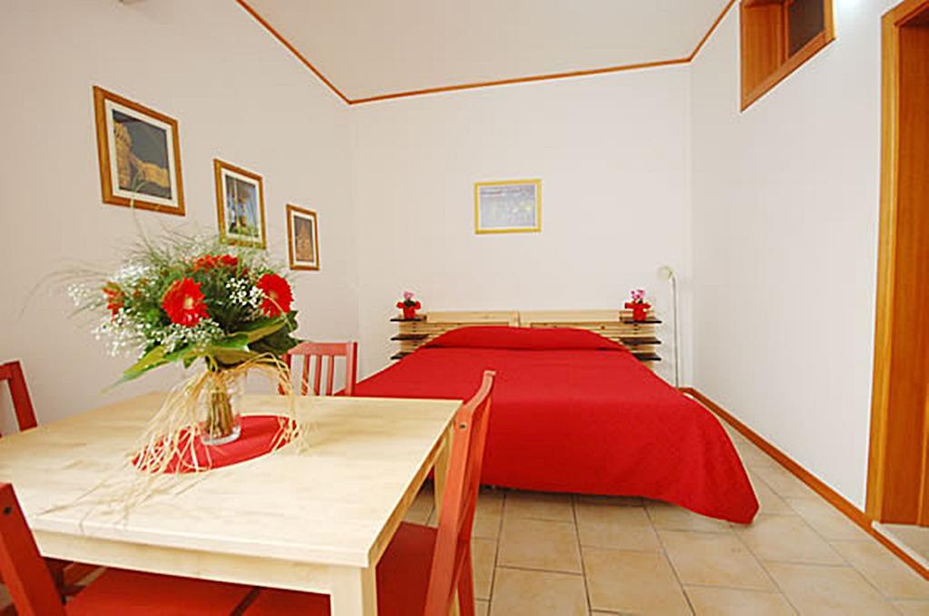 Hotel Residence Lupiae Lecce Værelse billede